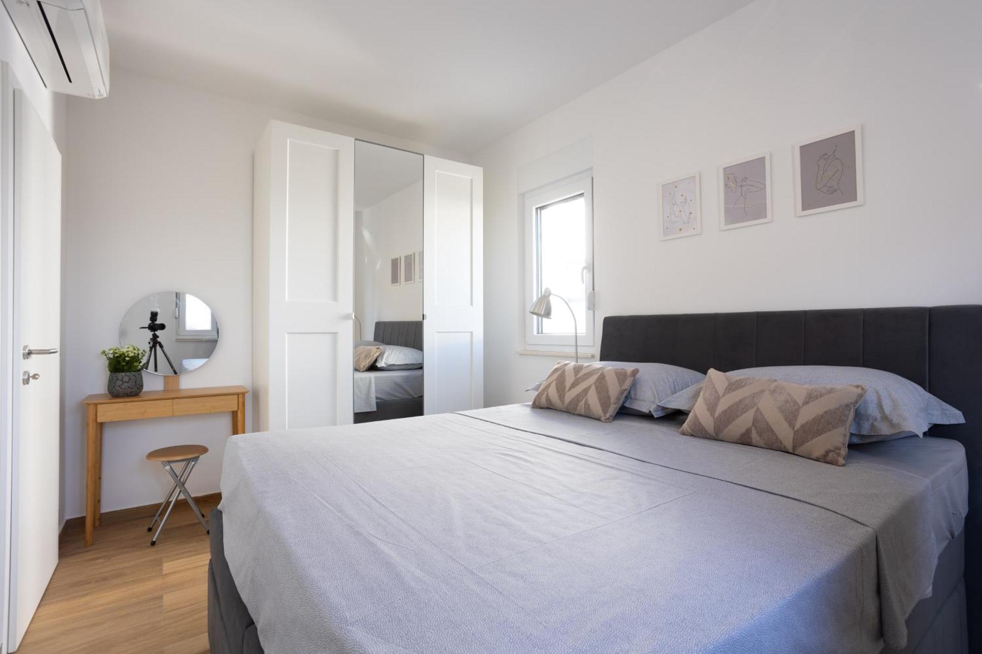 La Petit Apartment Trogir Ngoại thất bức ảnh